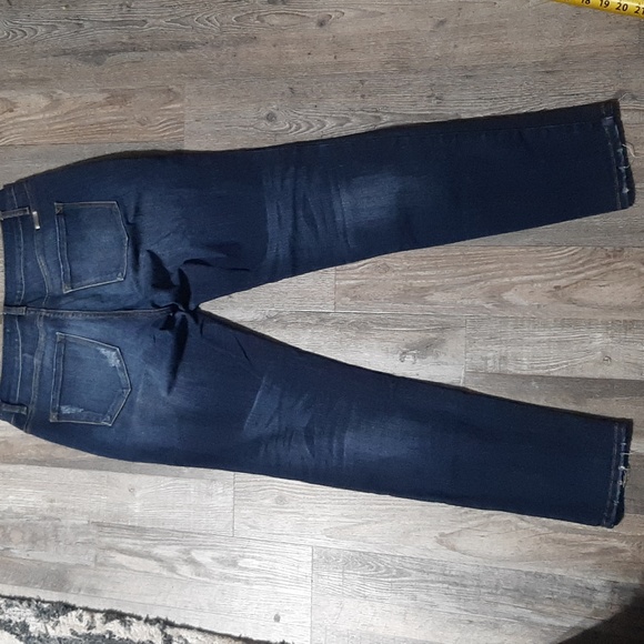 Kancan Curvy Skinny Jeans - Picture 2 of 7